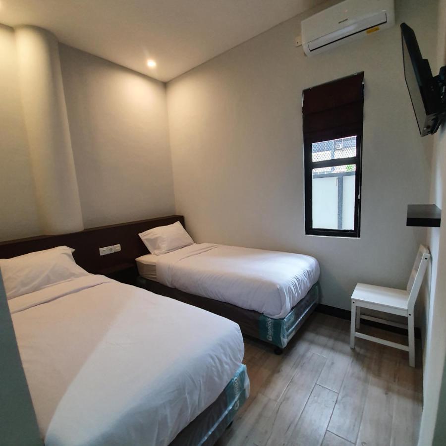 Circle One Hotel Palembang Eksteriør billede