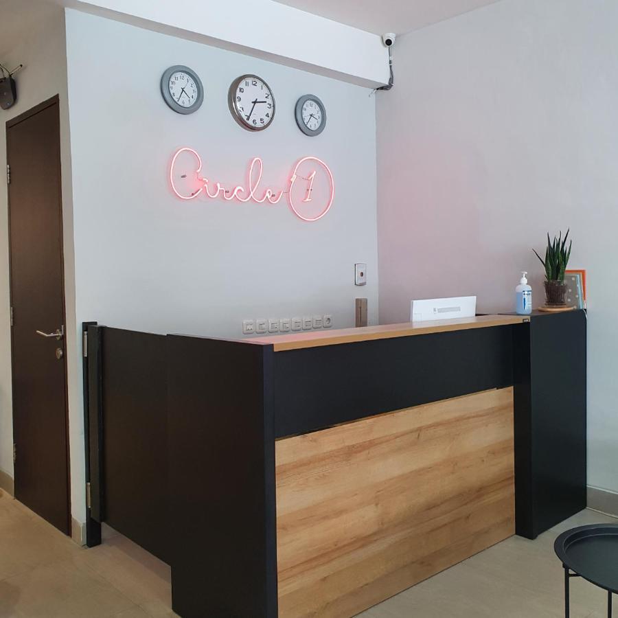 Circle One Hotel Palembang Eksteriør billede